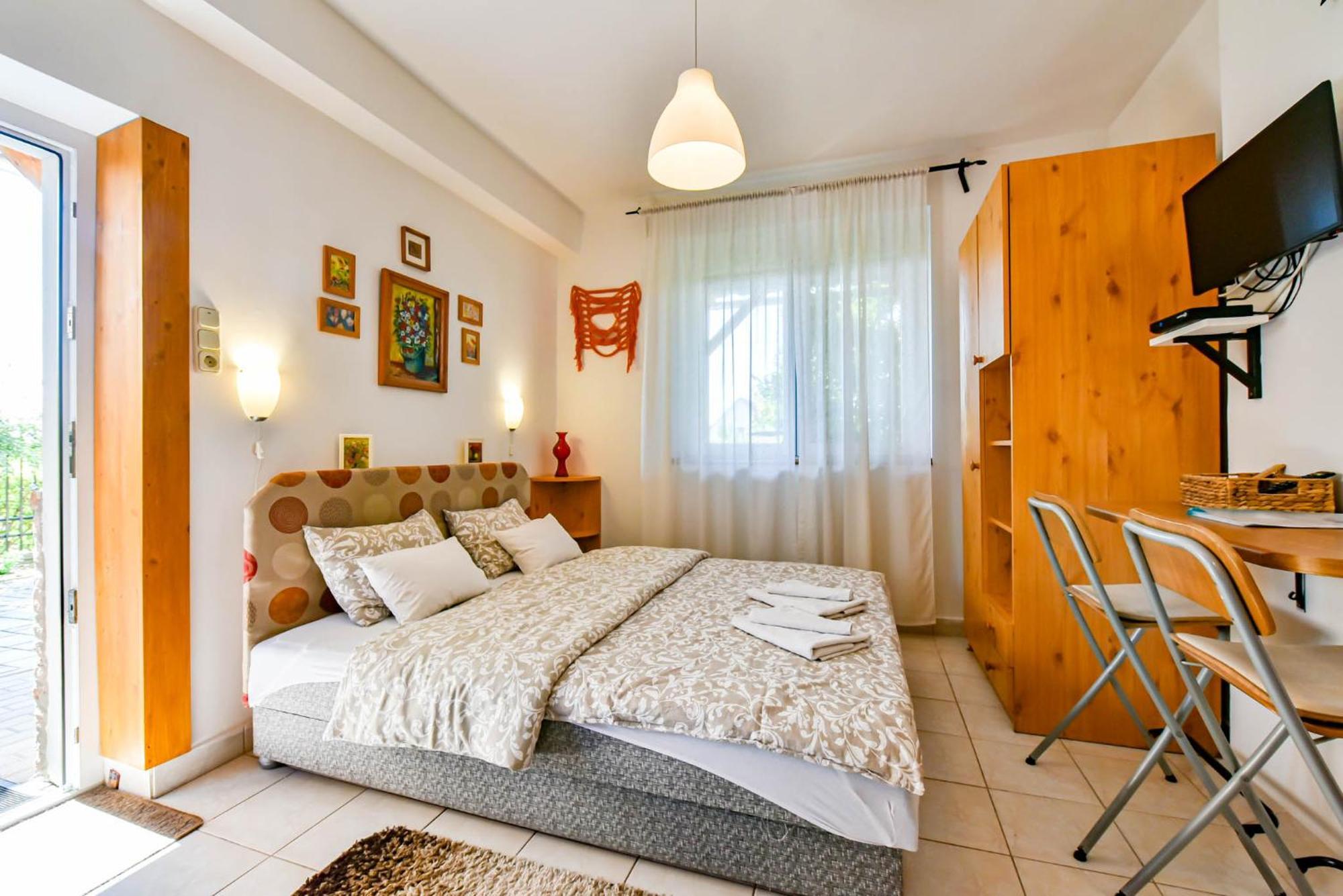 Fekete Rigo Vendeghaz Apartment เอ็กแกร์ซาโลก ภายนอก รูปภาพ