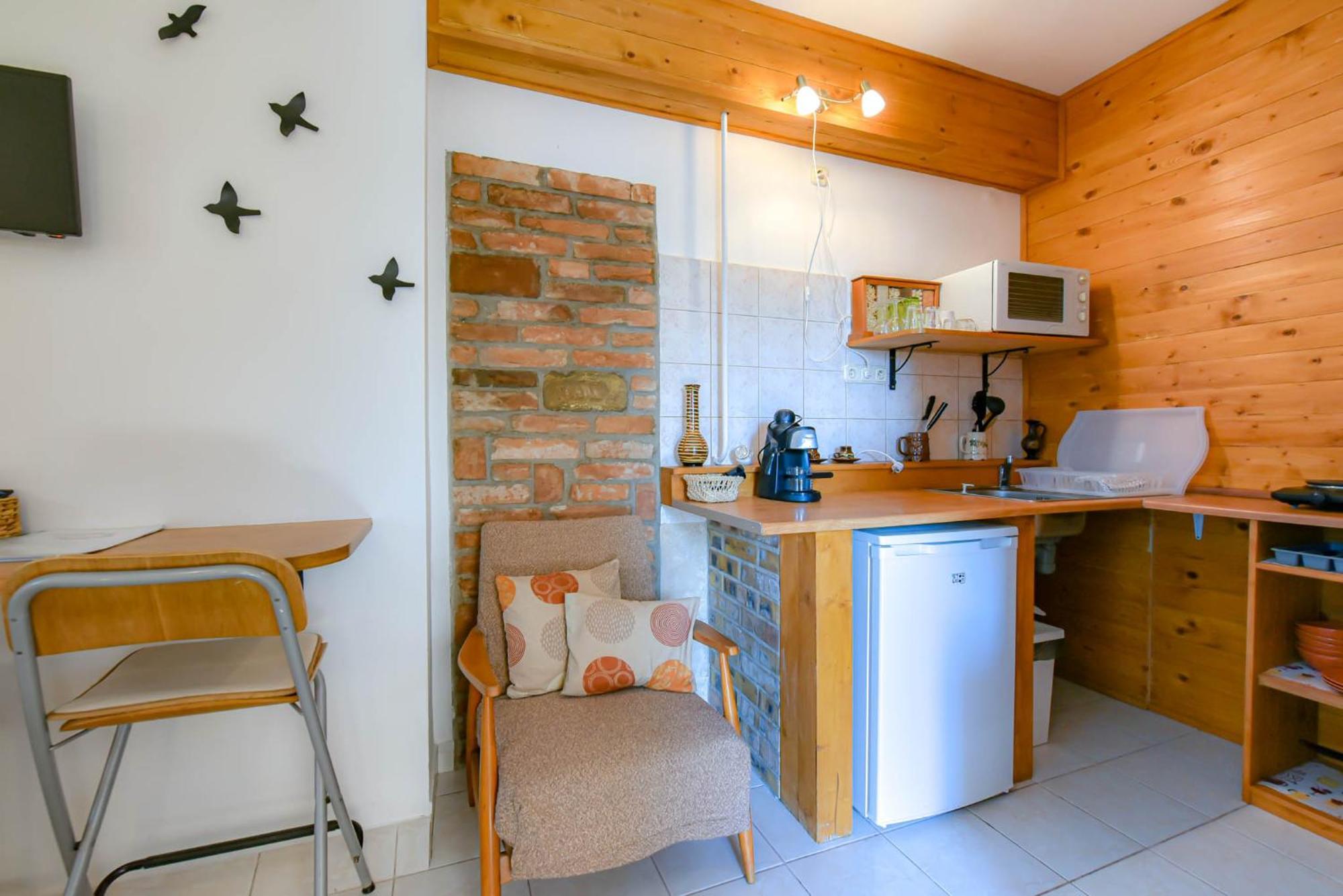 Fekete Rigo Vendeghaz Apartment เอ็กแกร์ซาโลก ภายนอก รูปภาพ